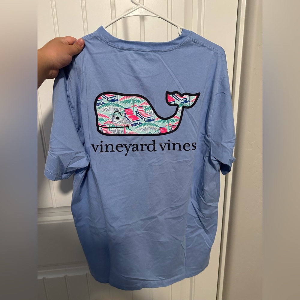 VV Tee